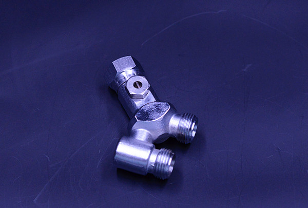 Three-way valve